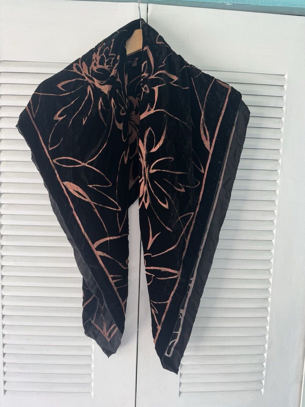 Black Velvet Burnout Floral Shawl Sheer Wrap Boho Evening Scarf 42x42 - Picture 5 of 5